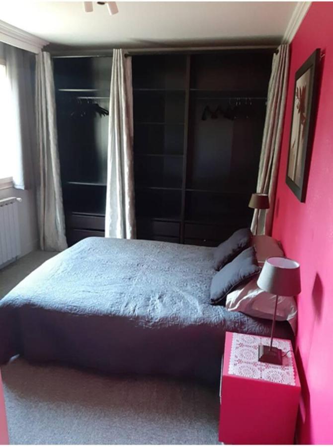Maison Confort Et Repos Crecy-la-Chapelle Eksteriør billede